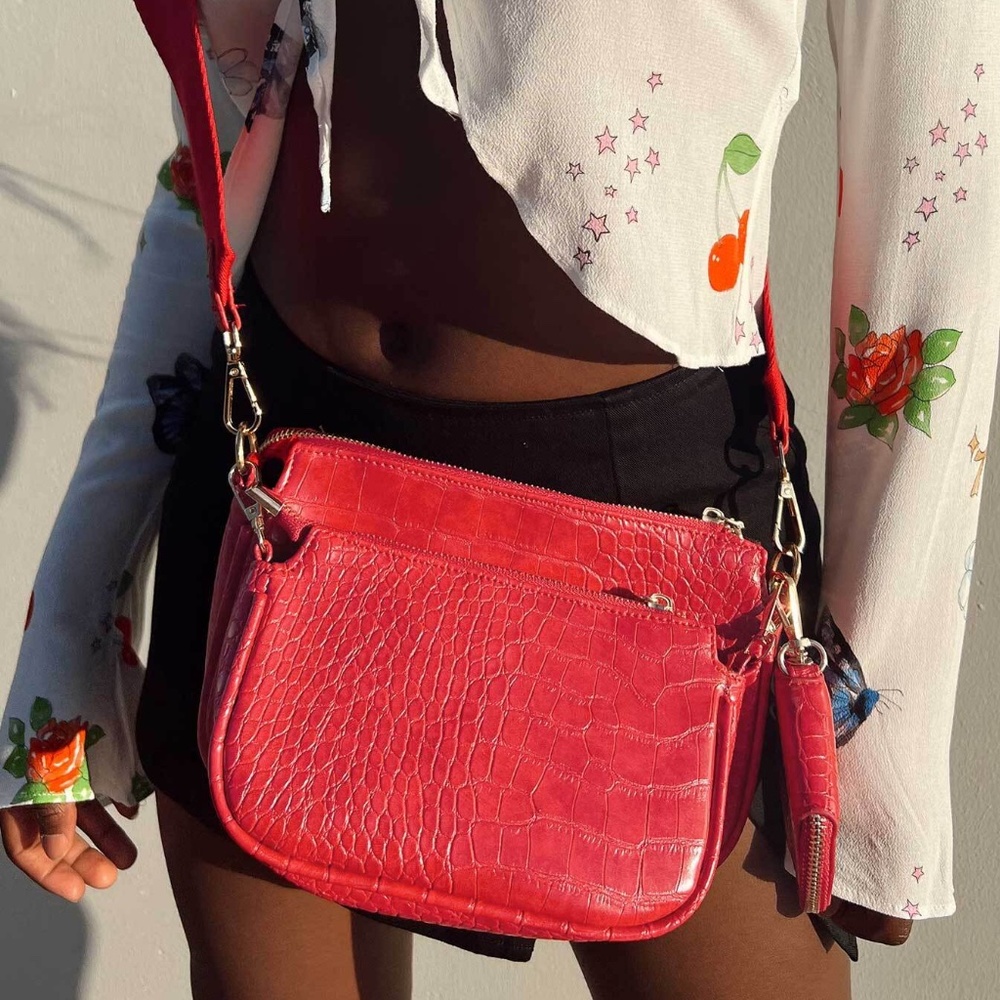 Harvey Croc Multi Pocket Bag - Red
